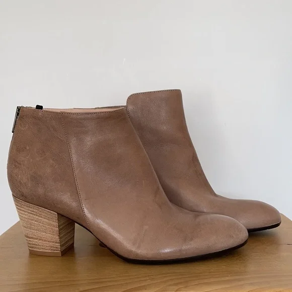 NEW Sarah Jessica Parker BOOTIES - Picture 8 of 10